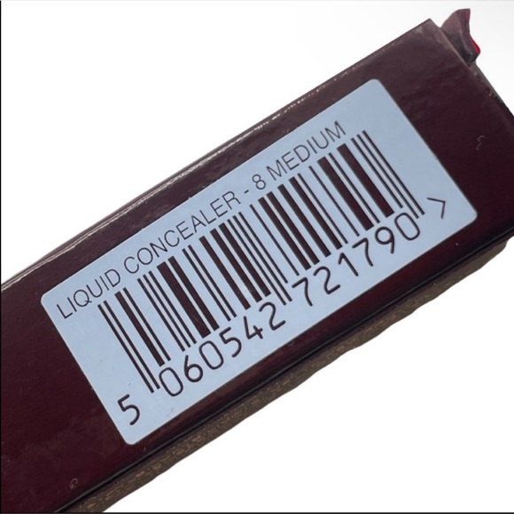 *HOST PICK* CHARLOTTE TILBURY MAGIC AWAY LIQUID CONCEALER SHADE 8 MEDIUM - Picture 4 of 4